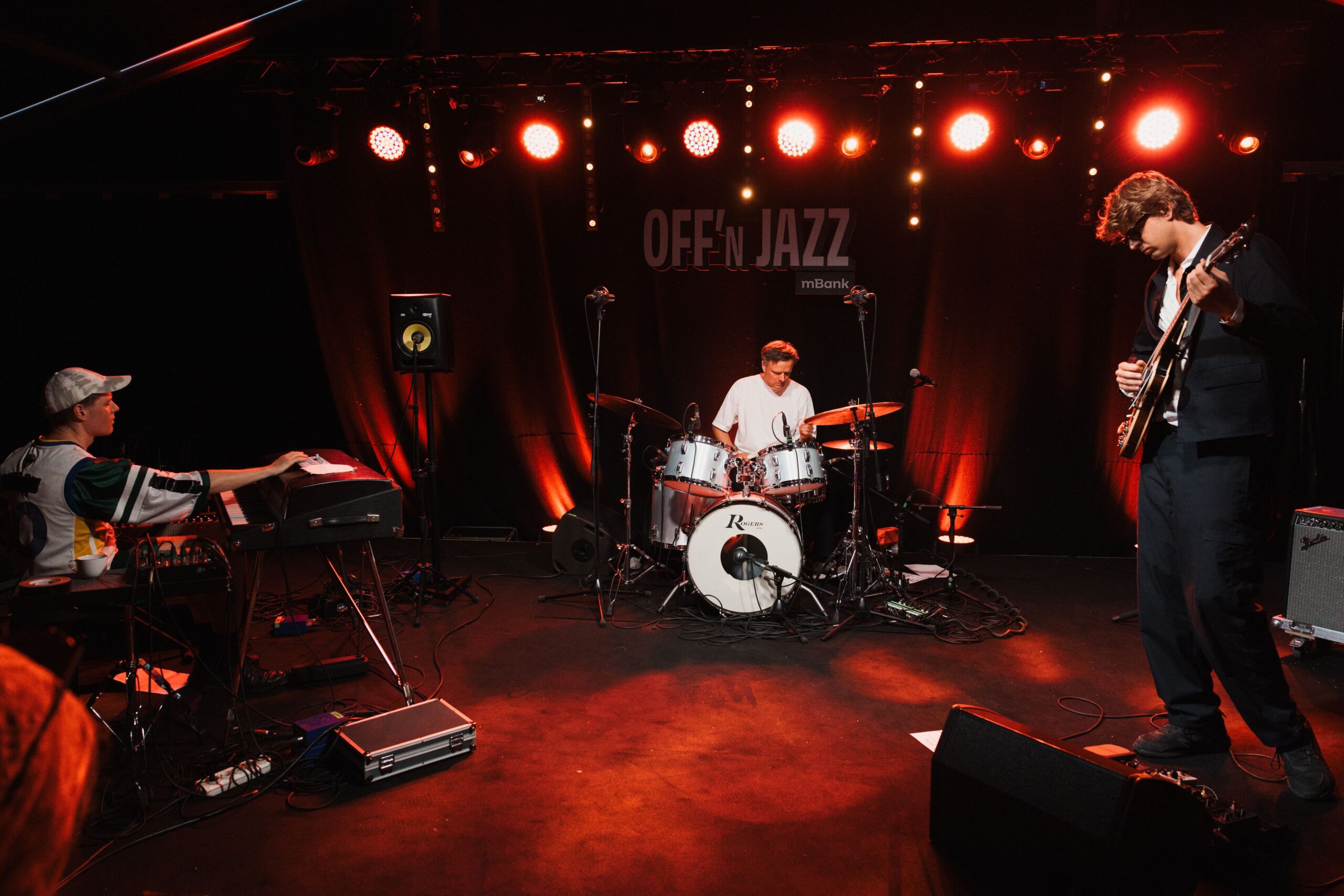 OFF26_DAY3_SCENAOFFNJAZZ_BENBEKELE_ZUZASOSNOWSKA_7V7A3916